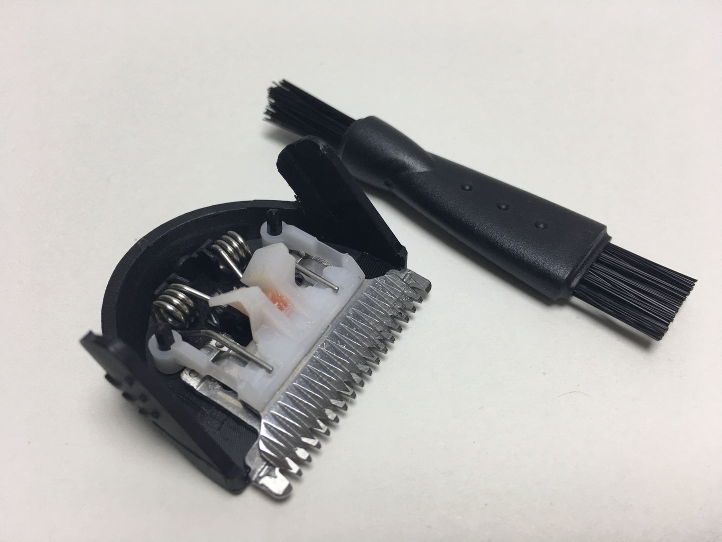 Hair Clipper Trimmer Beard Cutter Blade Razor For Philips COMB QT4085 QT4050/ 15